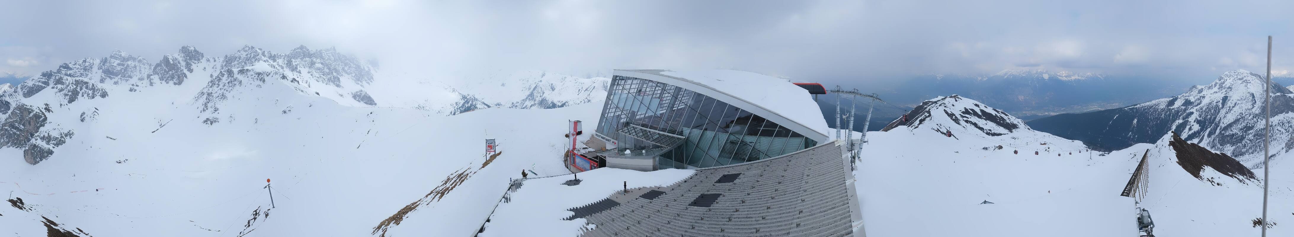 Archiv Foto Webcam Axamer Lizum: Bergstation Olympiabahn