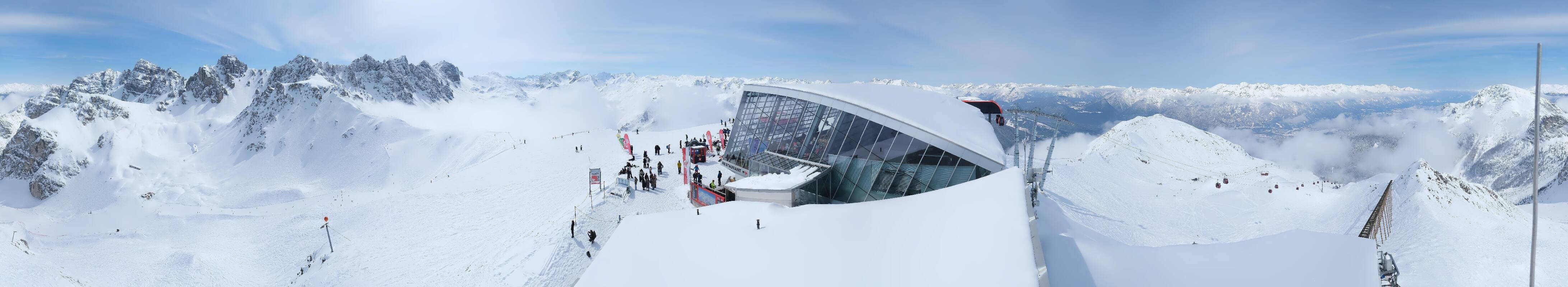 Archiv Foto Webcam Axamer Lizum: Bergstation Olympiabahn