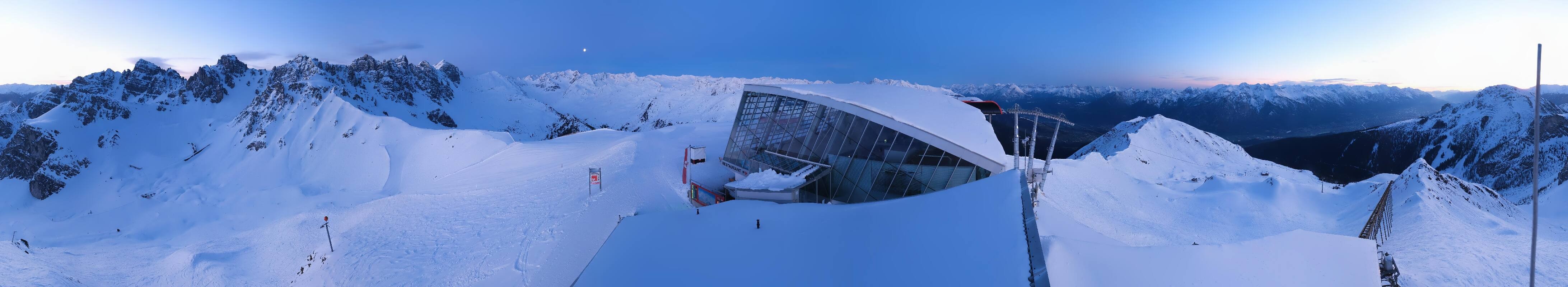 Archived image Webcam Axamer Lizum: Top station Olympia funicular