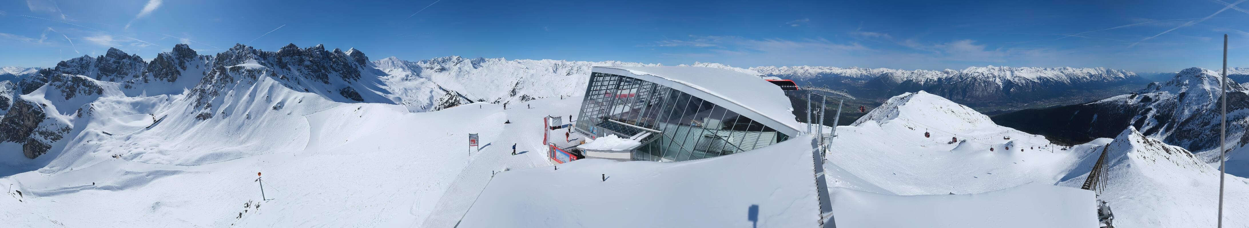 Archived image Webcam Axamer Lizum: Top station Olympia funicular