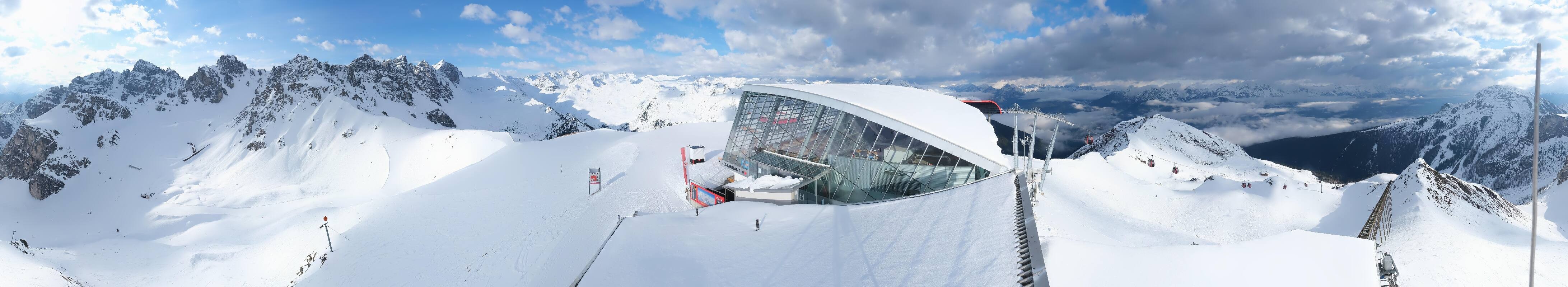 Archiv Foto Webcam Axamer Lizum: Bergstation Olympiabahn