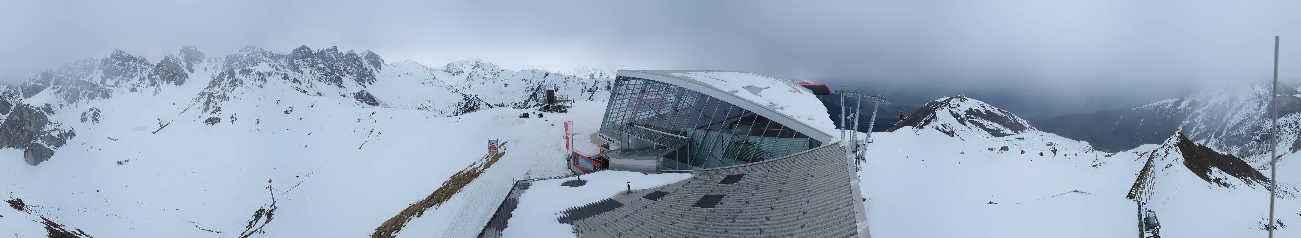 Archiv Foto Webcam Axamer Lizum: Bergstation Olympiabahn