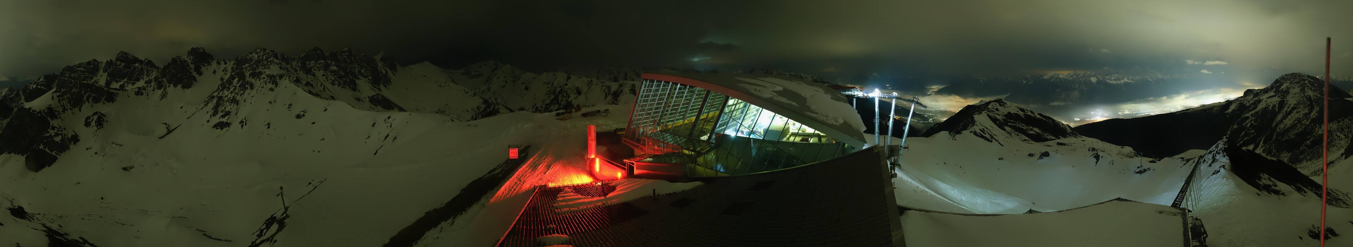 Archived image Webcam Axamer Lizum: Top station Olympia funicular