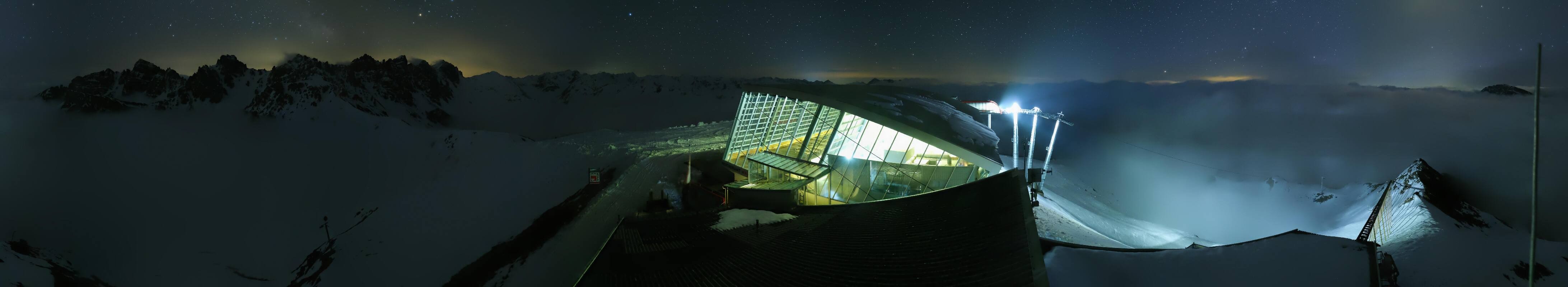 Archived image Webcam Axamer Lizum: Top station Olympia funicular