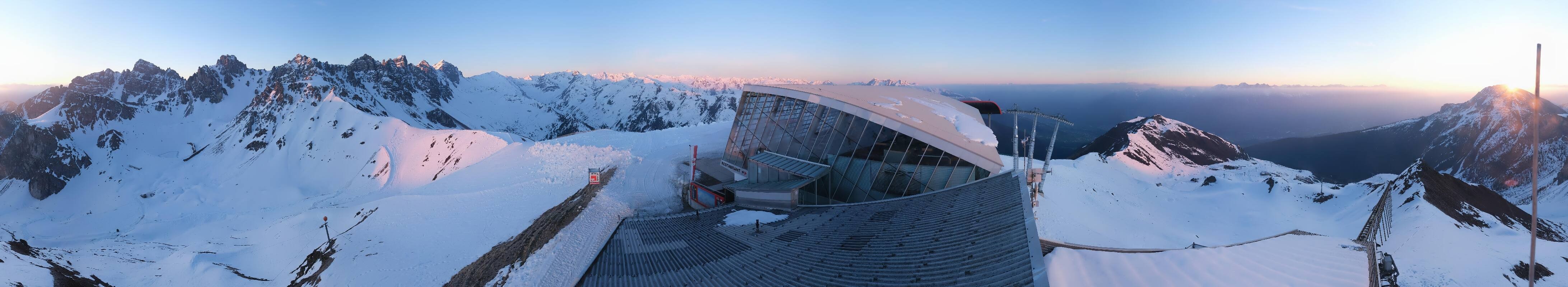 Archiv Foto Webcam Axamer Lizum: Bergstation Olympiabahn