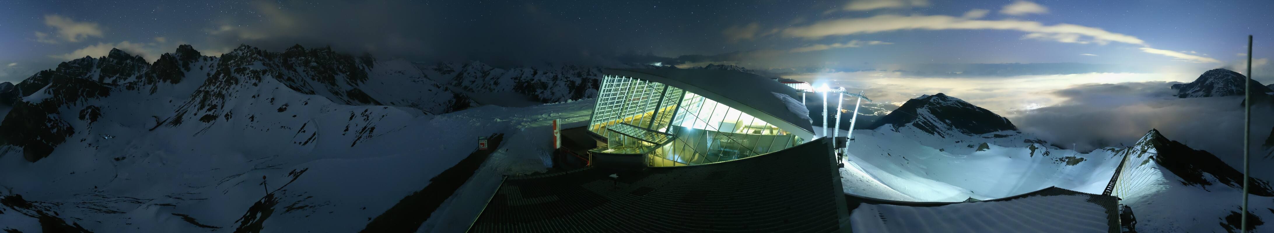 Archived image Webcam Axamer Lizum: Top station Olympia funicular