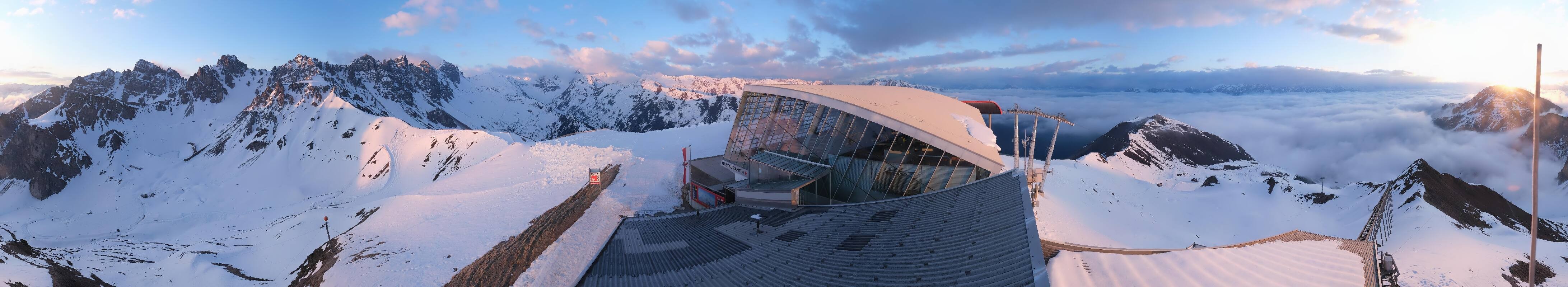 Archiv Foto Webcam Axamer Lizum: Bergstation Olympiabahn