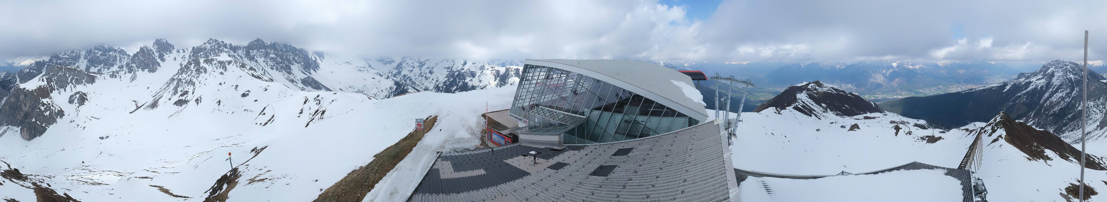 Archiv Foto Webcam Axamer Lizum: Bergstation Olympiabahn