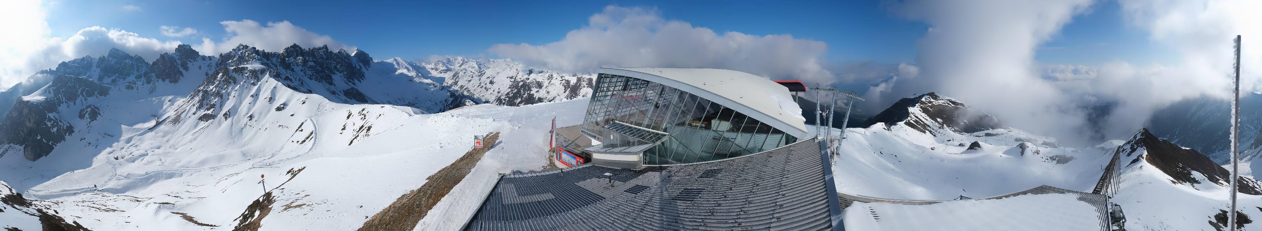 Archiv Foto Webcam Axamer Lizum: Bergstation Olympiabahn
