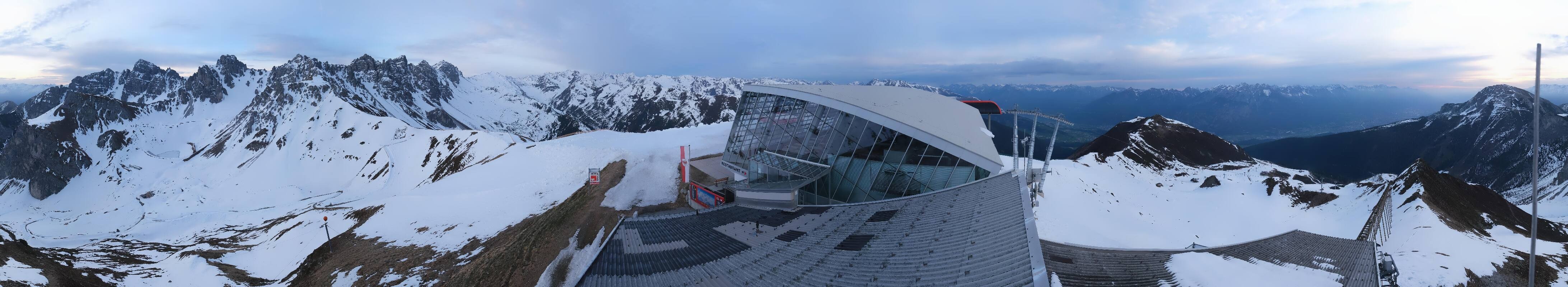 Archiv Foto Webcam Axamer Lizum: Bergstation Olympiabahn