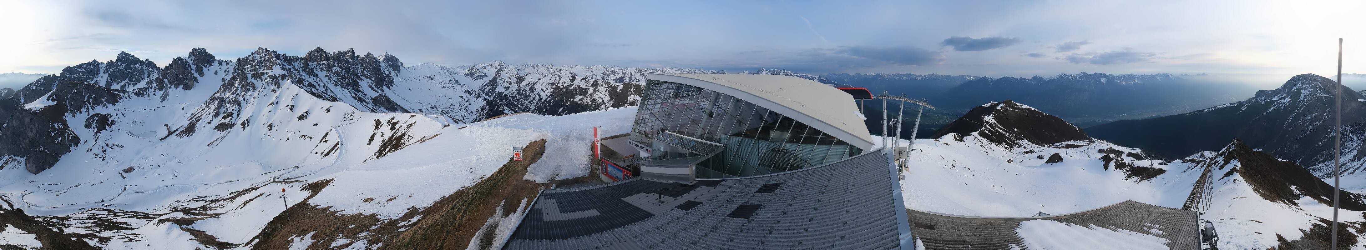 Archiv Foto Webcam Axamer Lizum: Bergstation Olympiabahn