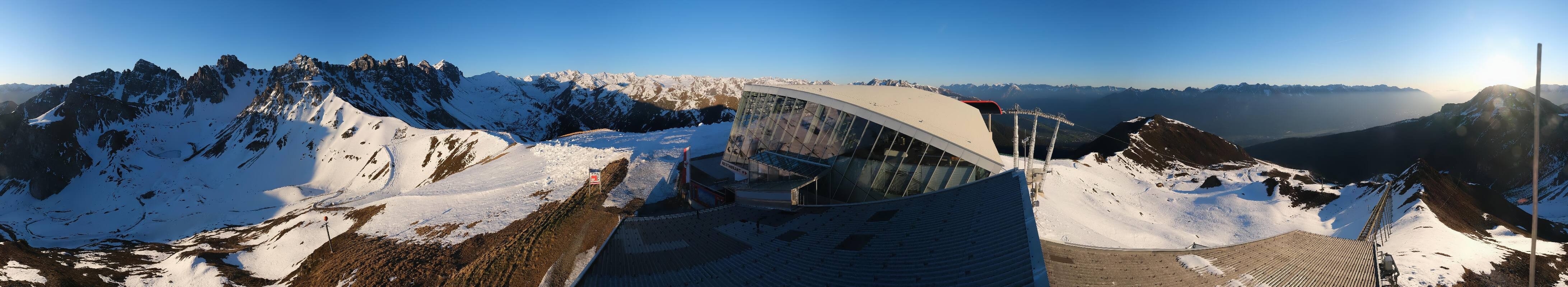 Archiv Foto Webcam Axamer Lizum: Bergstation Olympiabahn