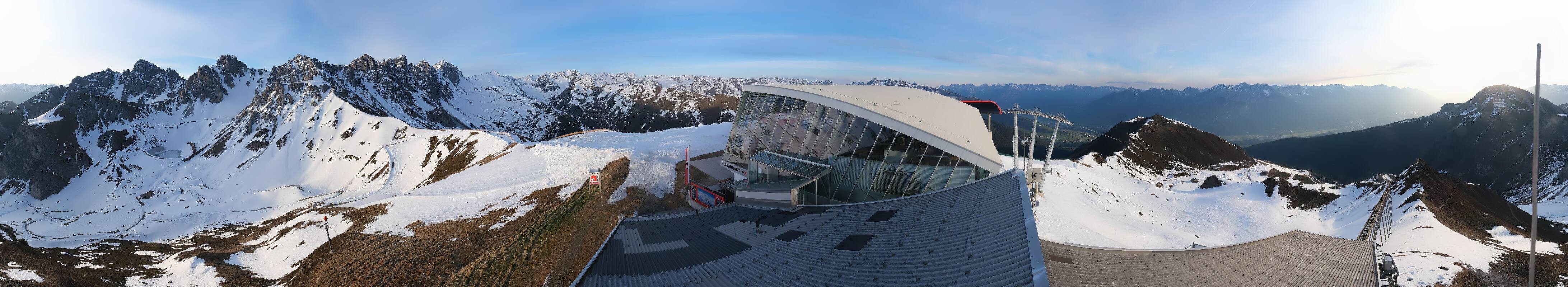 Archiv Foto Webcam Axamer Lizum: Bergstation Olympiabahn