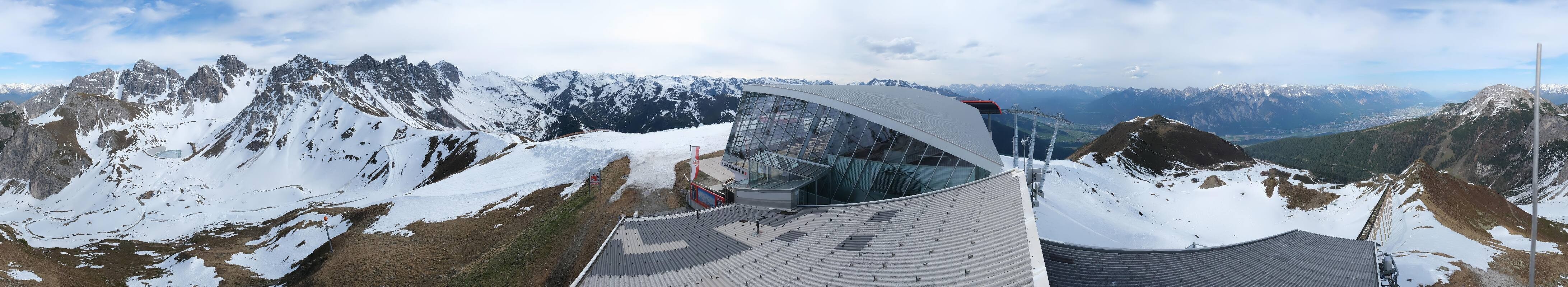 Archiv Foto Webcam Axamer Lizum: Bergstation Olympiabahn