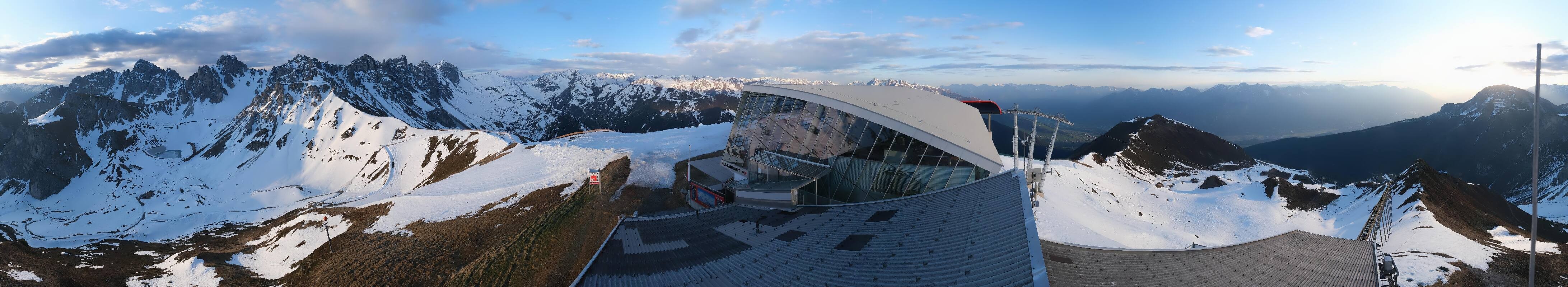 Archiv Foto Webcam Axamer Lizum: Bergstation Olympiabahn