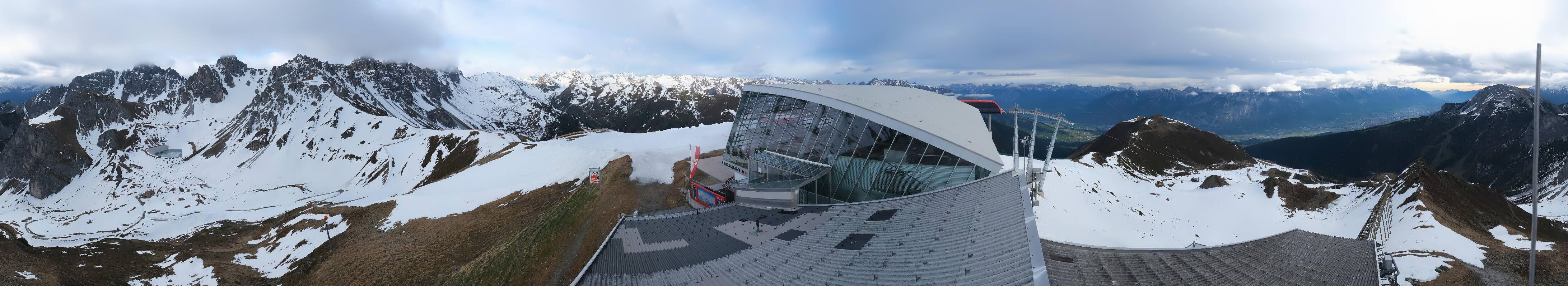 Archiv Foto Webcam Axamer Lizum: Bergstation Olympiabahn