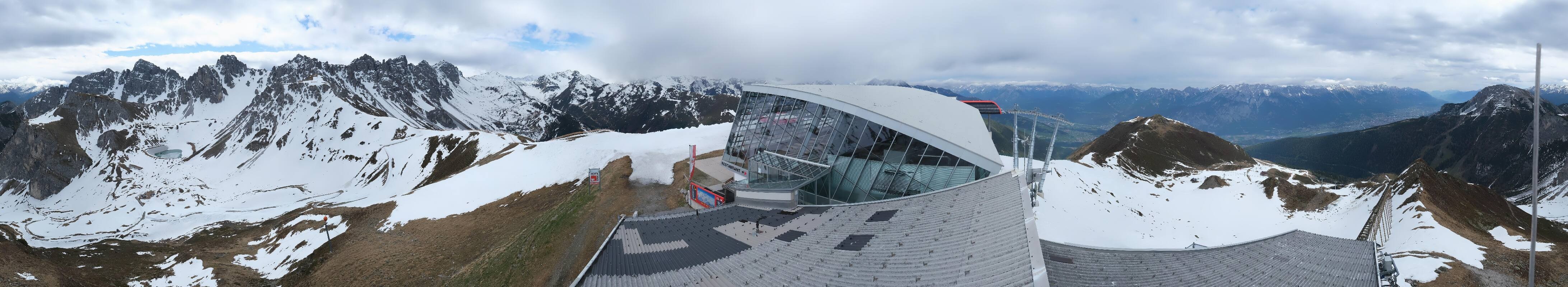 Archiv Foto Webcam Axamer Lizum: Bergstation Olympiabahn