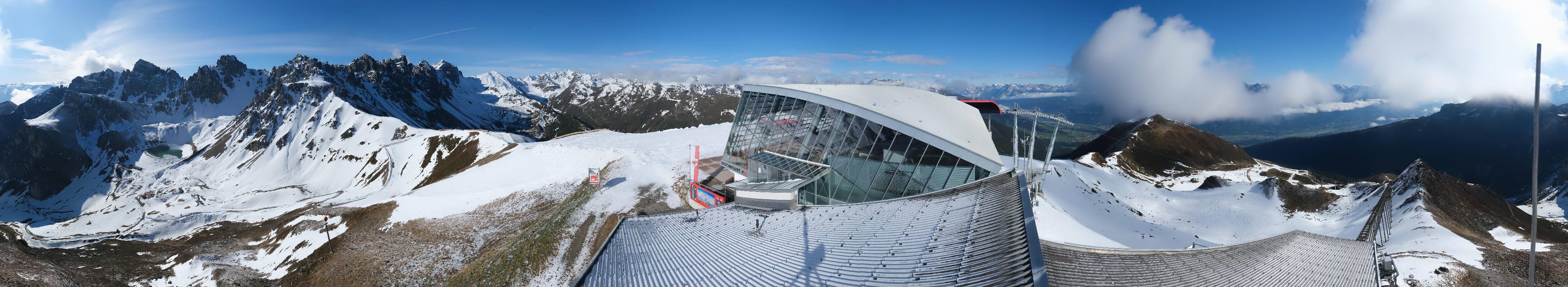Archiv Foto Webcam Axamer Lizum: Bergstation Olympiabahn