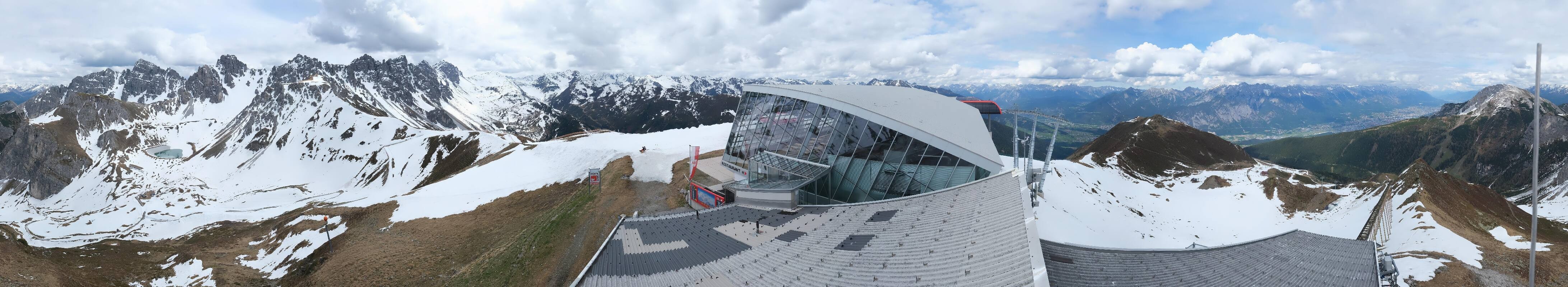 Archiv Foto Webcam Axamer Lizum: Bergstation Olympiabahn
