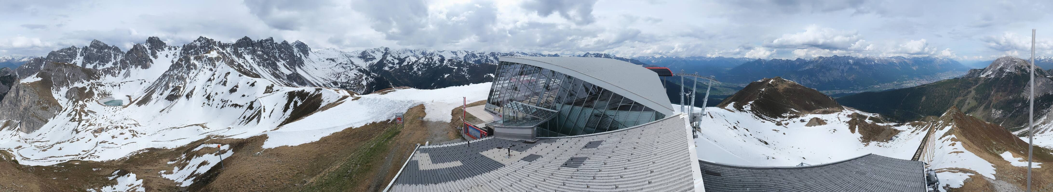 Archiv Foto Webcam Axamer Lizum: Bergstation Olympiabahn