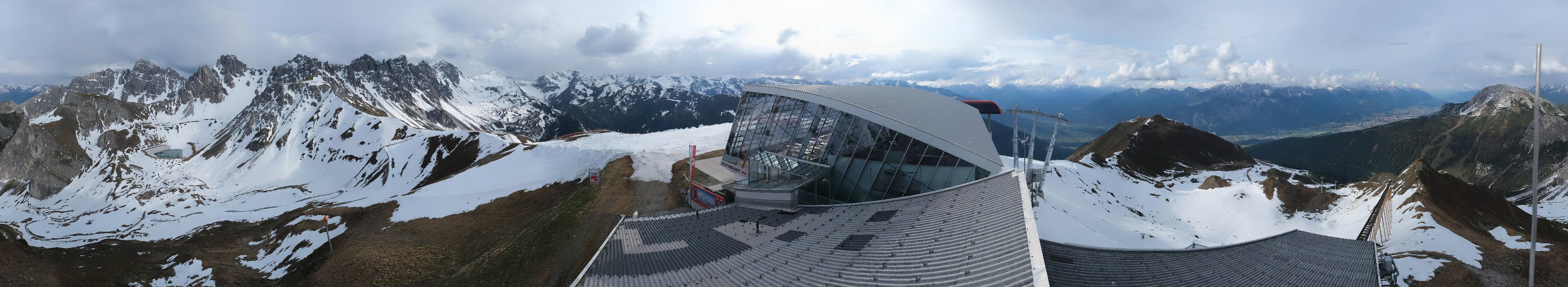 Archiv Foto Webcam Axamer Lizum: Bergstation Olympiabahn