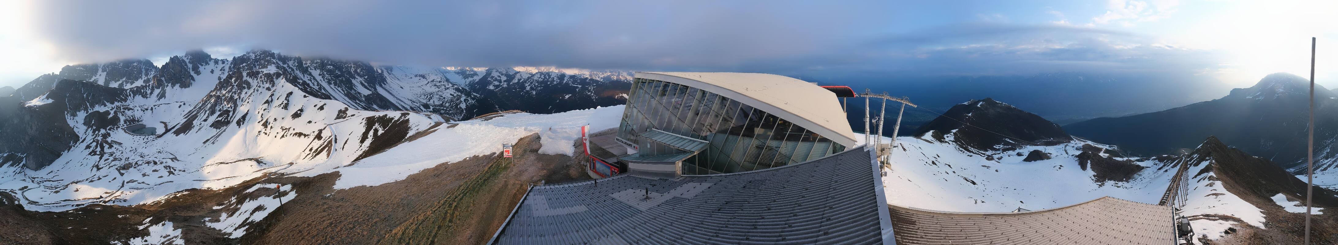 Archiv Foto Webcam Axamer Lizum: Bergstation Olympiabahn