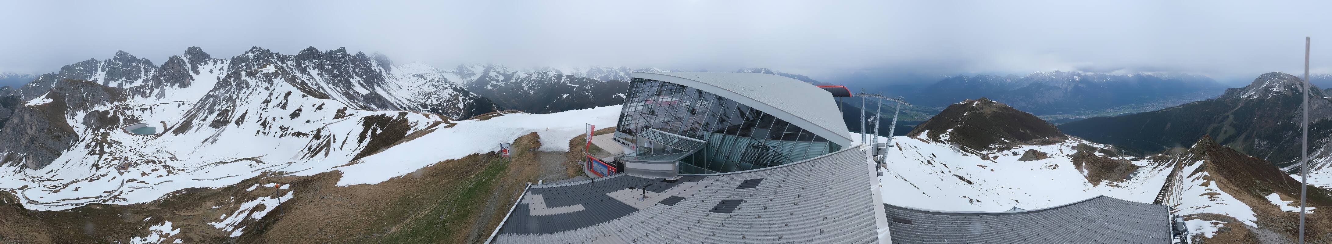 Archiv Foto Webcam Axamer Lizum: Bergstation Olympiabahn
