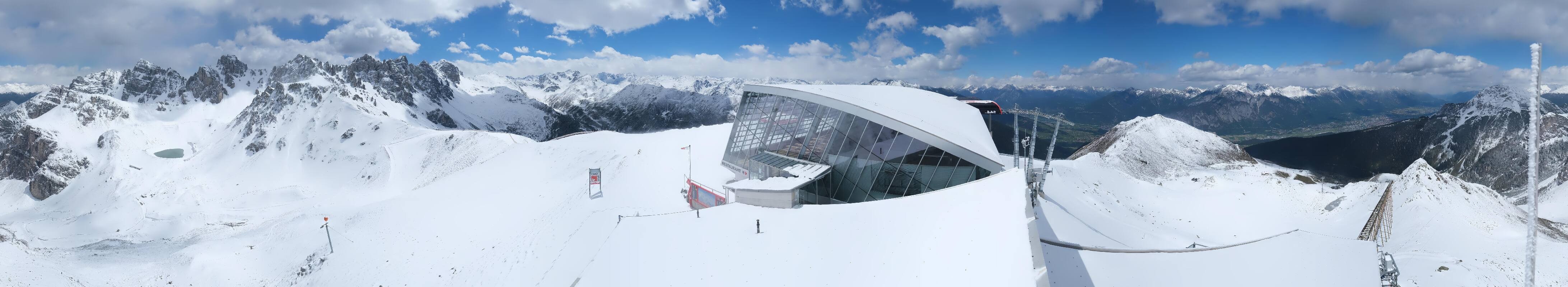 Archiv Foto Webcam Axamer Lizum: Bergstation Olympiabahn