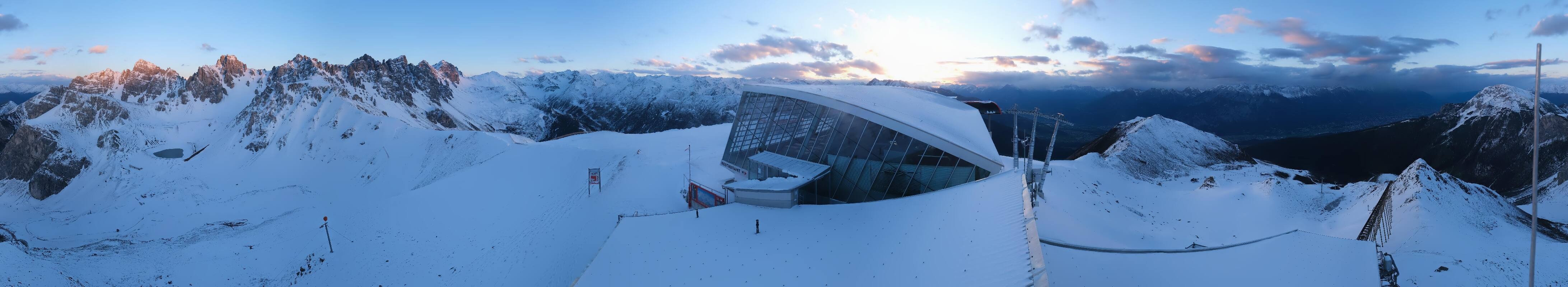 Archiv Foto Webcam Axamer Lizum: Bergstation Olympiabahn