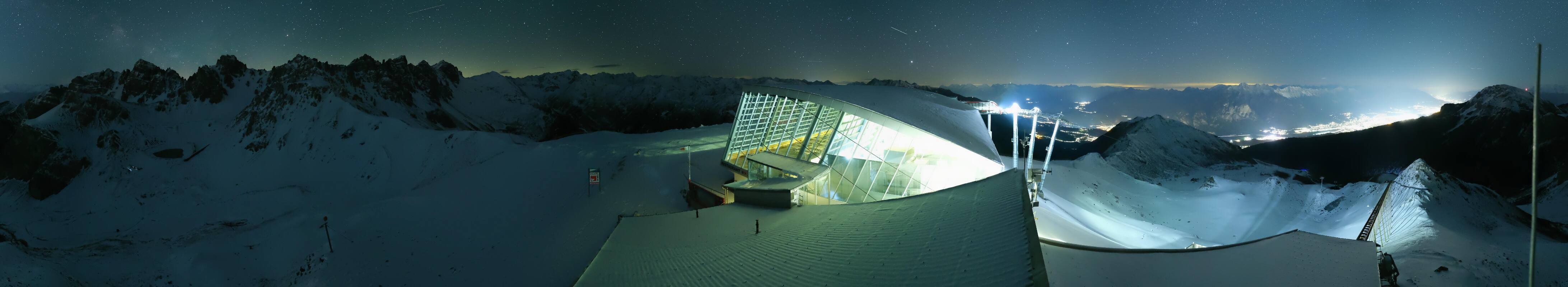 Archived image Webcam Axamer Lizum: Top station Olympia funicular