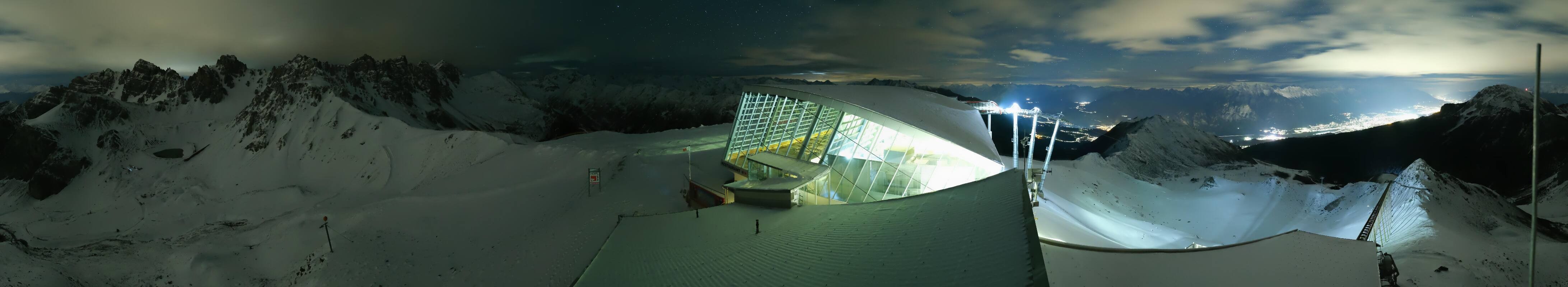 Archived image Webcam Axamer Lizum: Top station Olympia funicular