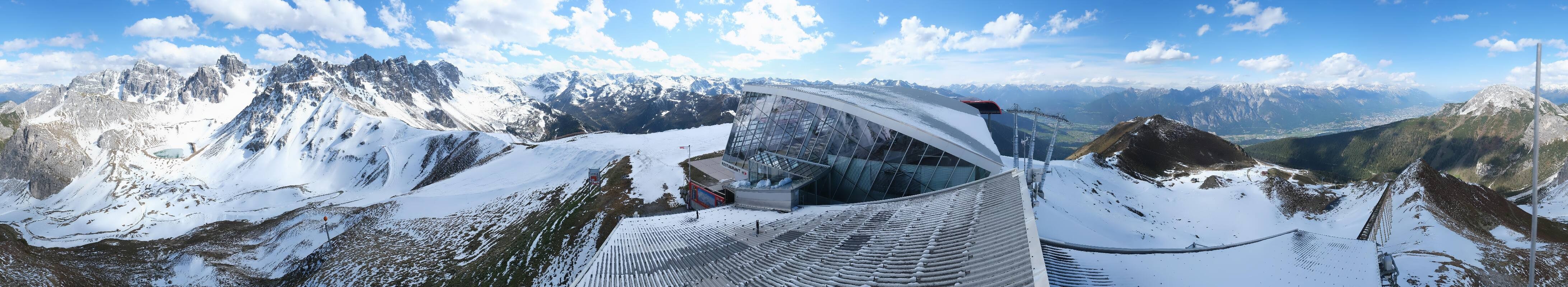 Archived image Webcam Axamer Lizum: Top station Olympia funicular