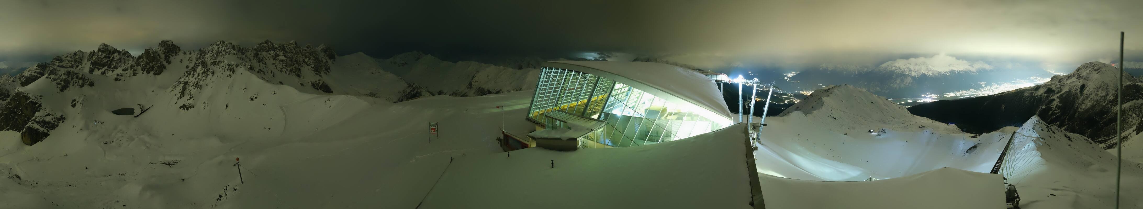 Archived image Webcam Axamer Lizum: Top station Olympia funicular
