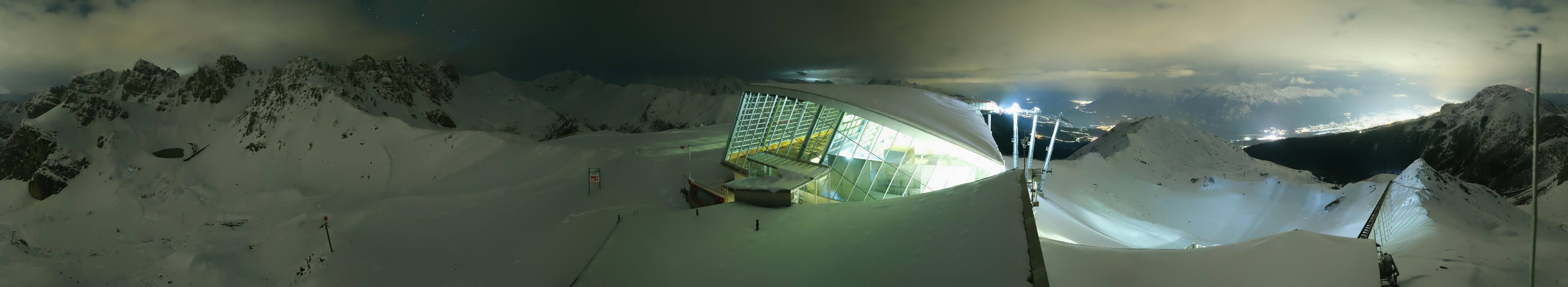Archived image Webcam Axamer Lizum: Top station Olympia funicular