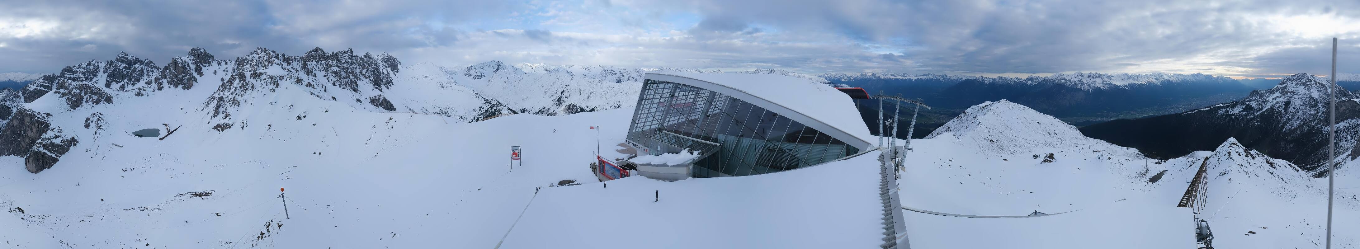 Archived image Webcam Axamer Lizum: Top station Olympia funicular