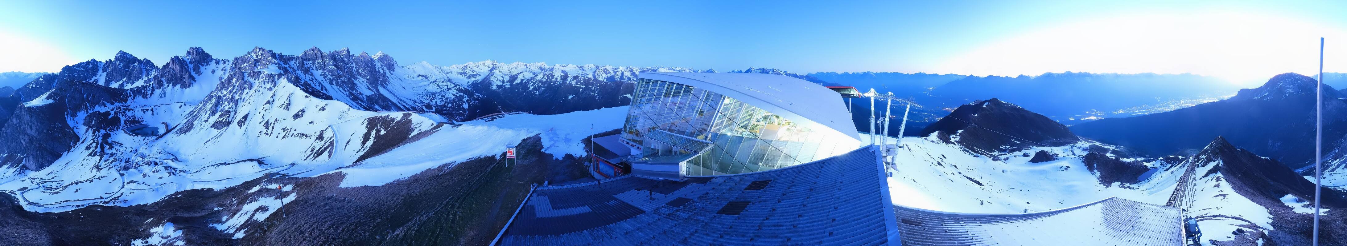 Archiv Foto Webcam Axamer Lizum: Bergstation Olympiabahn