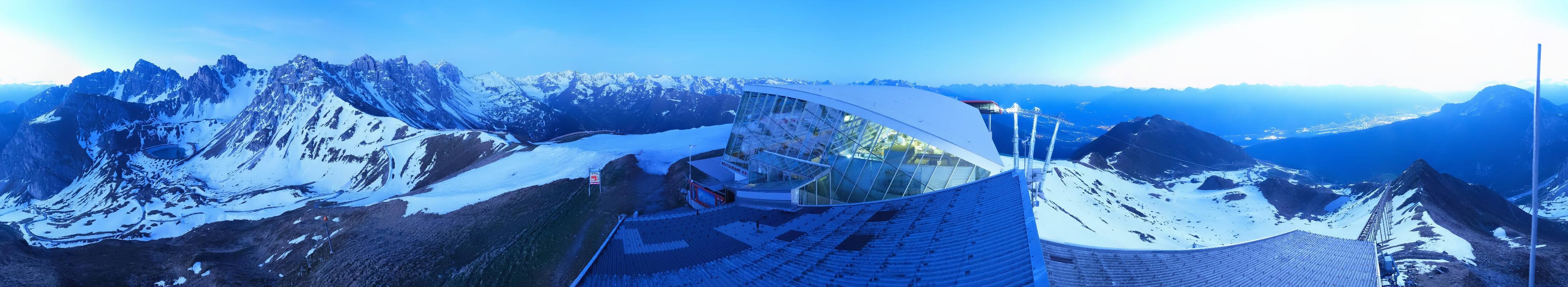 Archiv Foto Webcam Axamer Lizum: Bergstation Olympiabahn
