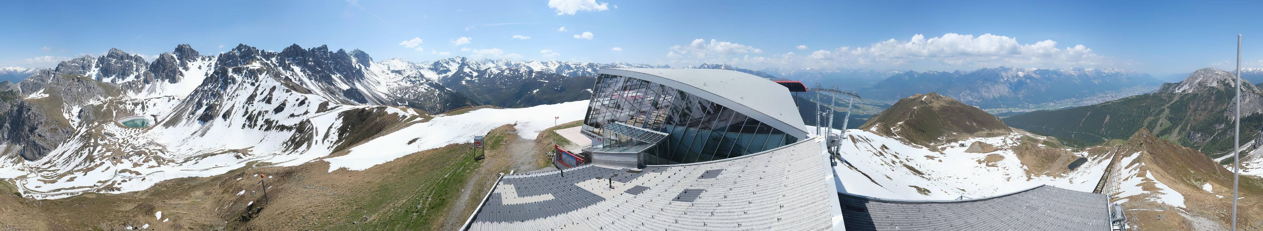 Archiv Foto Webcam Axamer Lizum: Bergstation Olympiabahn