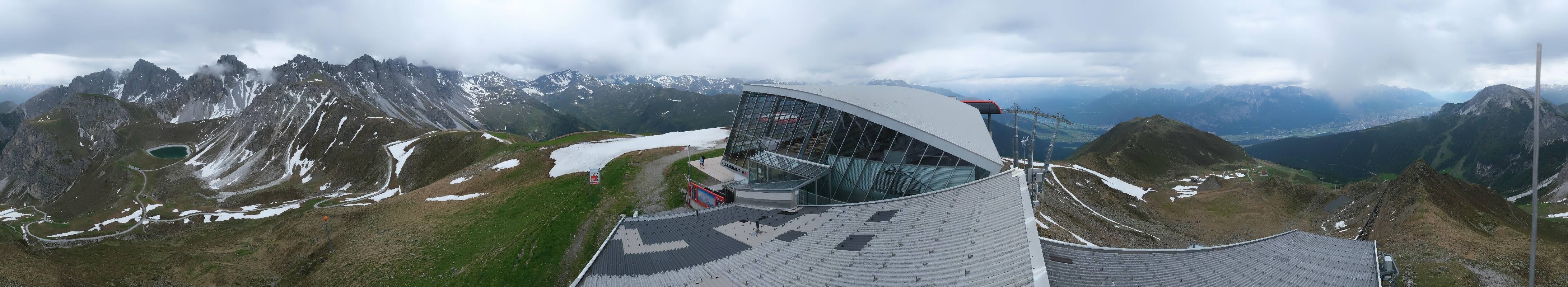 Archiv Foto Webcam Axamer Lizum: Bergstation Olympiabahn