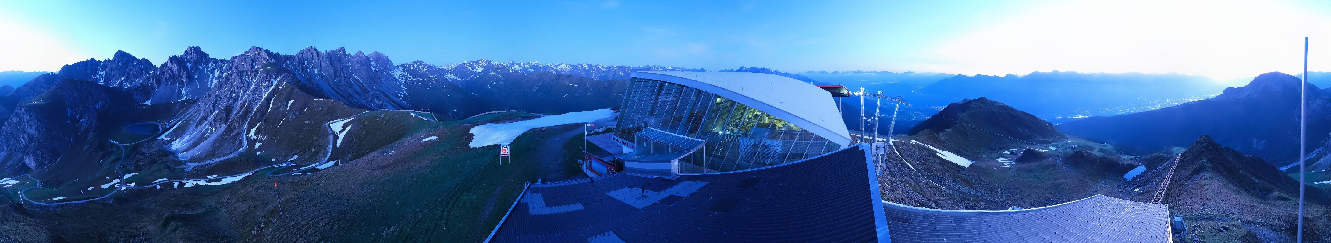 Archiv Foto Webcam Axamer Lizum: Bergstation Olympiabahn