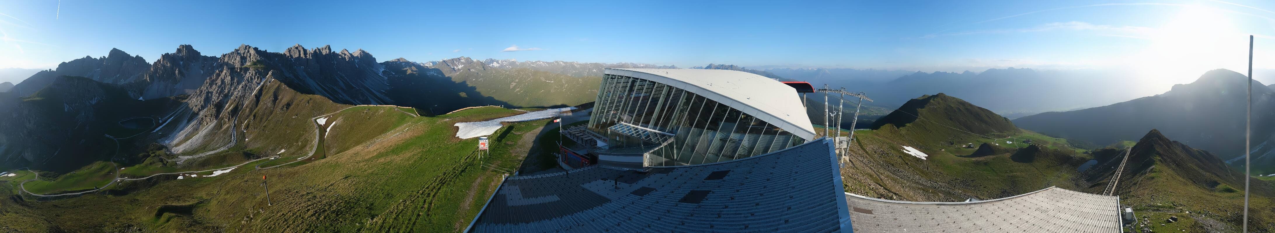 Archiv Foto Webcam Axamer Lizum: Bergstation Olympiabahn