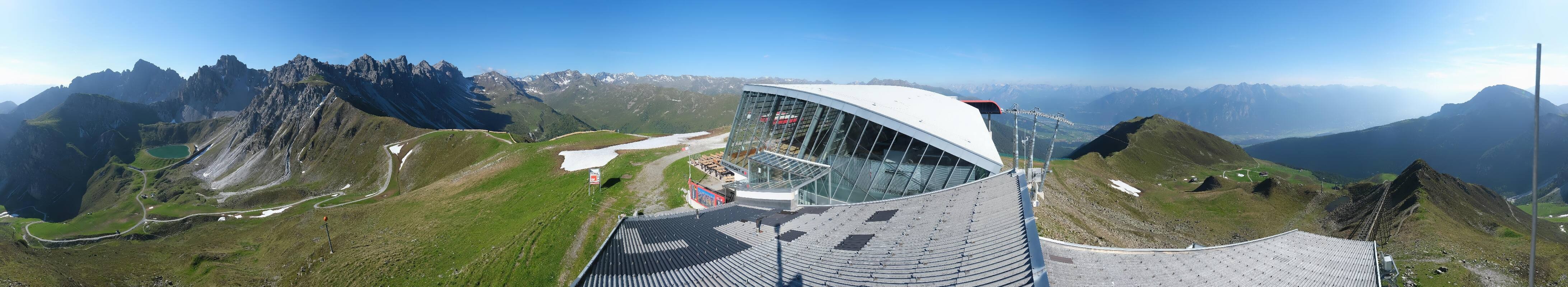 Archiv Foto Webcam Axamer Lizum: Bergstation Olympiabahn