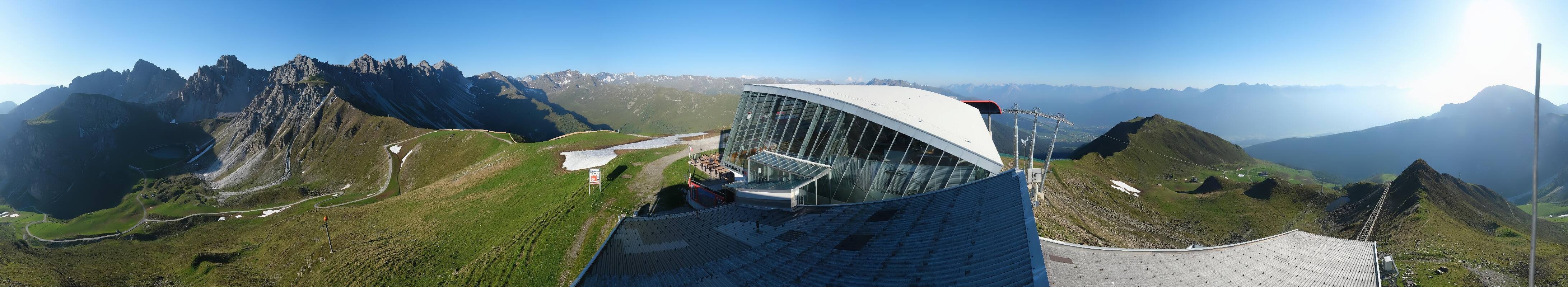 Archiv Foto Webcam Axamer Lizum: Bergstation Olympiabahn