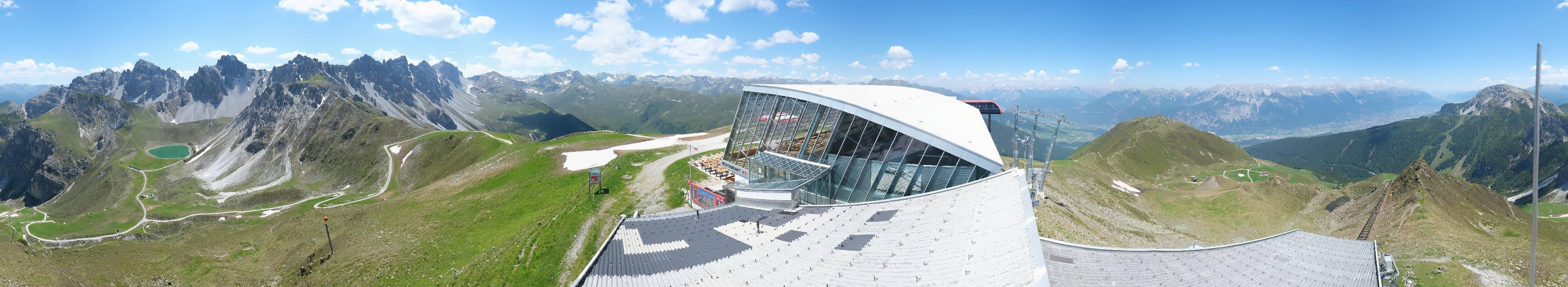 Archiv Foto Webcam Axamer Lizum: Bergstation Olympiabahn