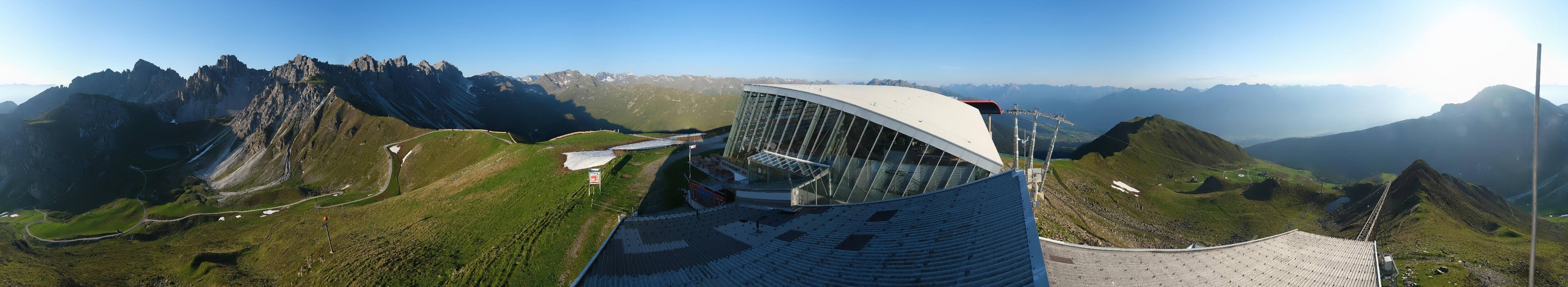 Archiv Foto Webcam Axamer Lizum: Bergstation Olympiabahn