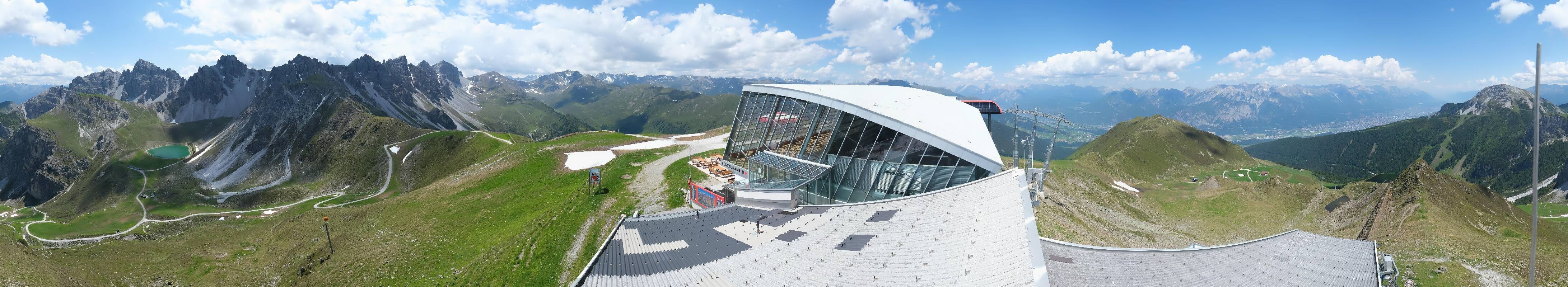Archiv Foto Webcam Axamer Lizum: Bergstation Olympiabahn