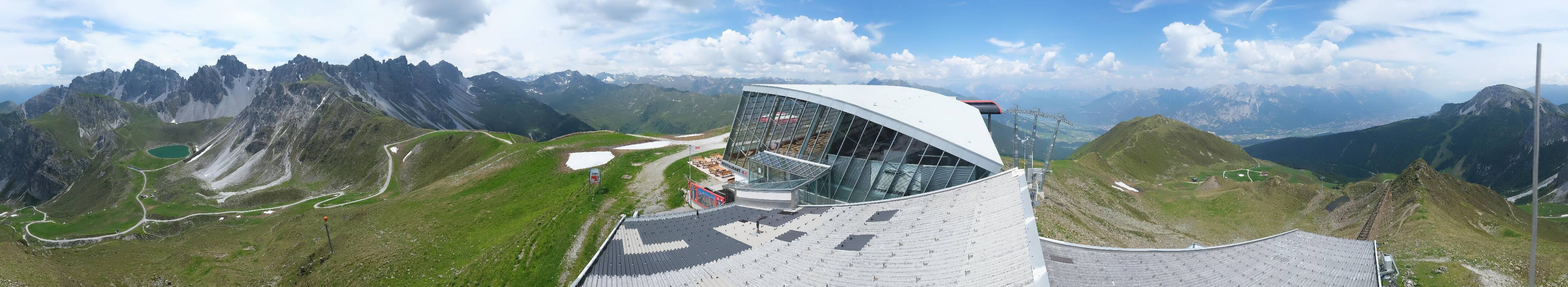 Archiv Foto Webcam Axamer Lizum: Bergstation Olympiabahn