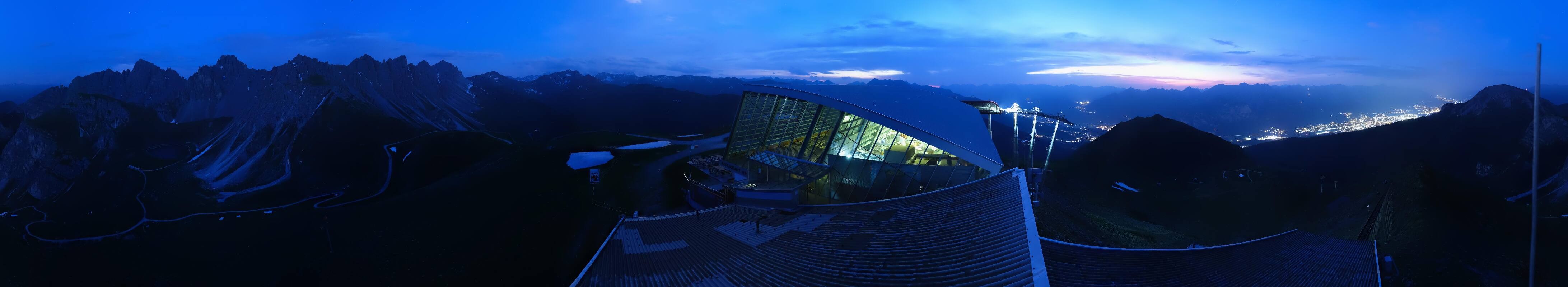 Archiv Foto Webcam Axamer Lizum: Bergstation Olympiabahn