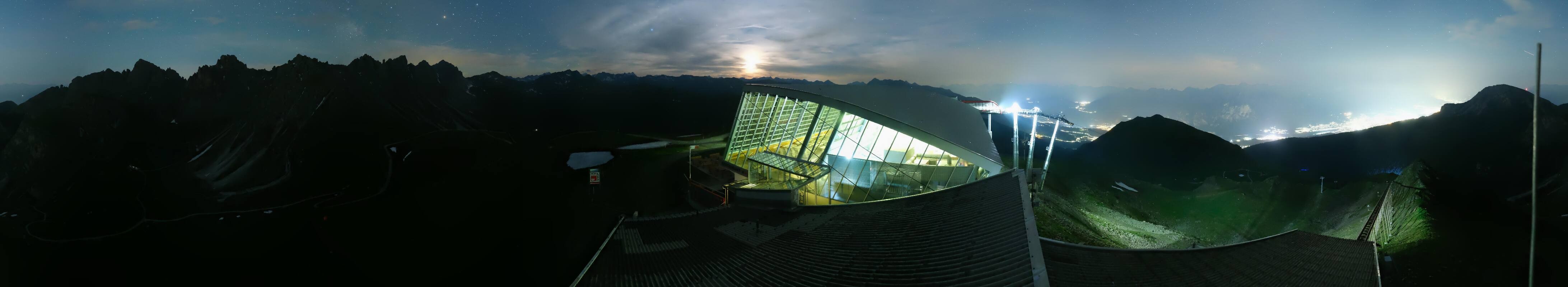 Archiv Foto Webcam Axamer Lizum: Bergstation Olympiabahn