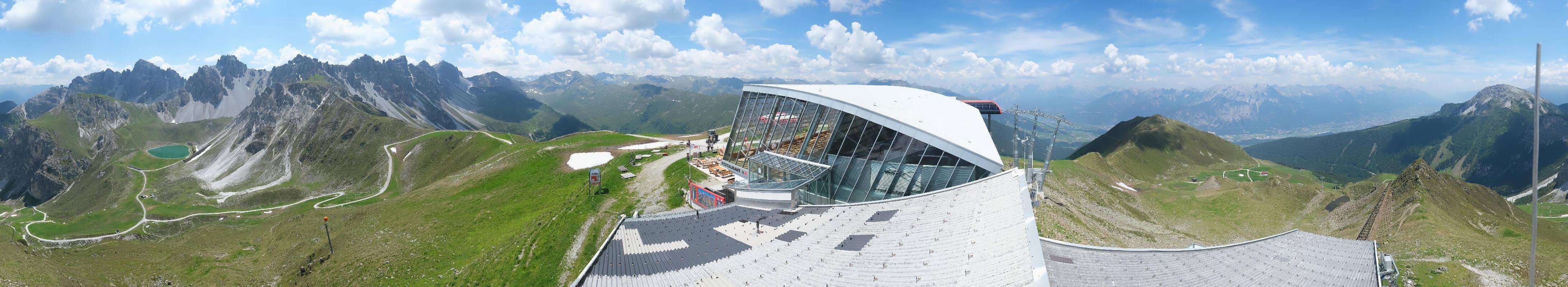 Archiv Foto Webcam Axamer Lizum: Bergstation Olympiabahn